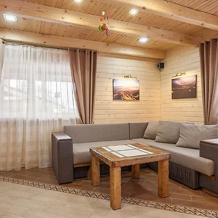 Hutsulyandiya Mykulychyn